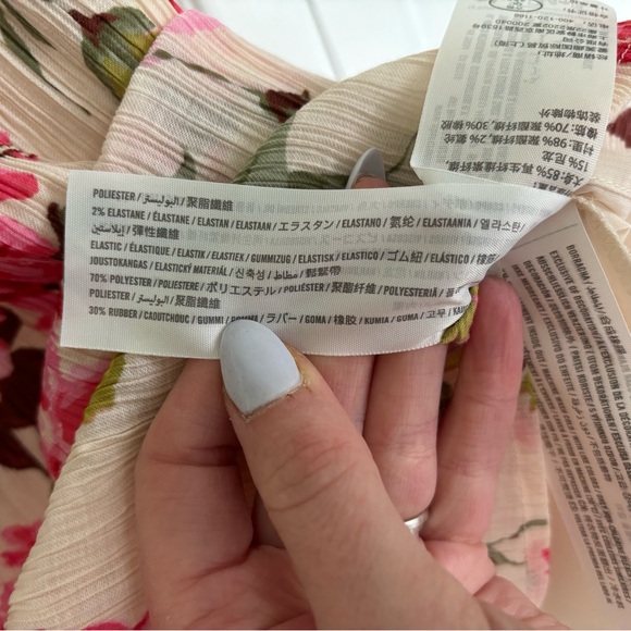 Abercrombie and Fitch Women’s floral Dress - Picture 4 of 4